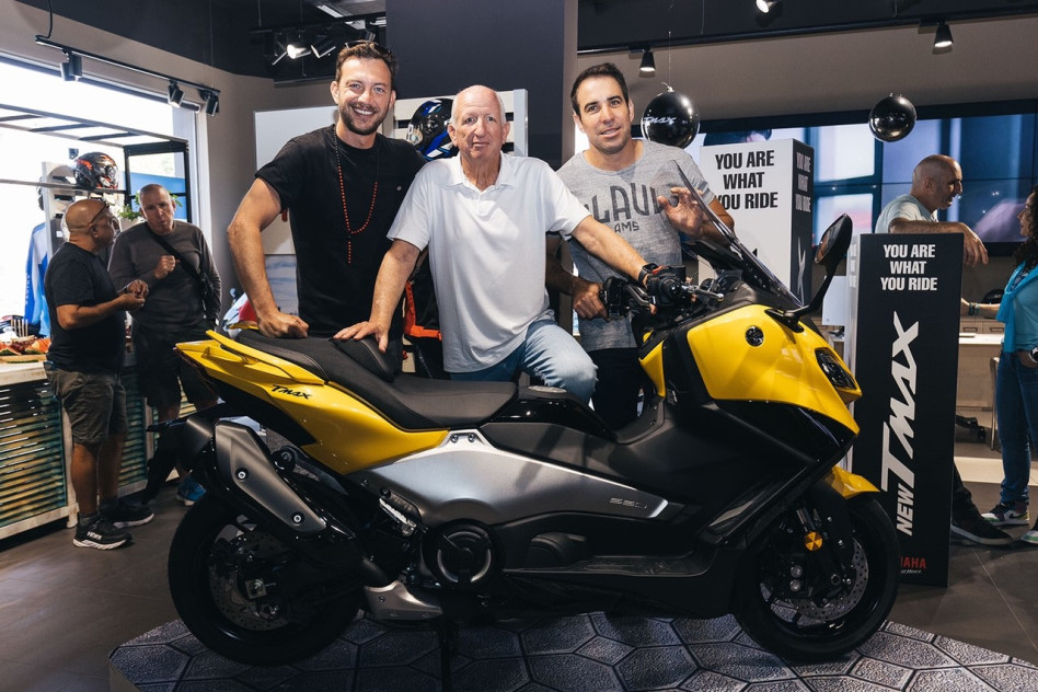 תומר קומרוב, גדי אבירם ועוז זהבי (צילום: ניר עמוס)