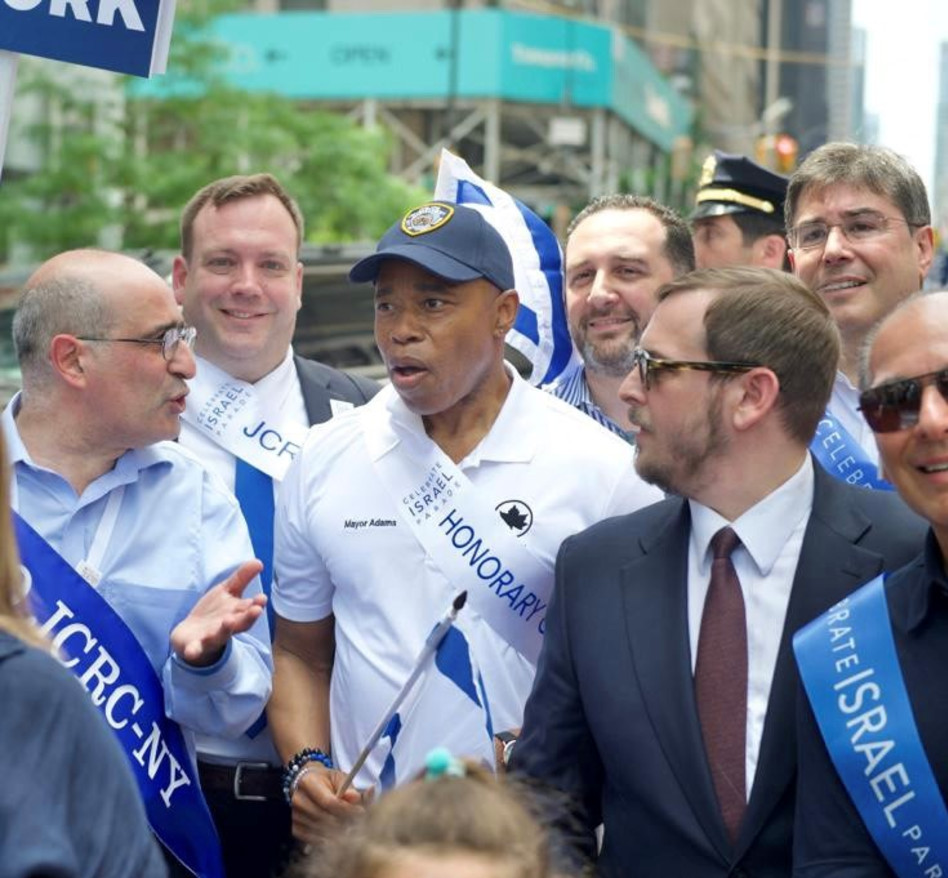 אסף זמיר, אריק אדמס וגדעון טיילר (צילום: JCRC-NY)