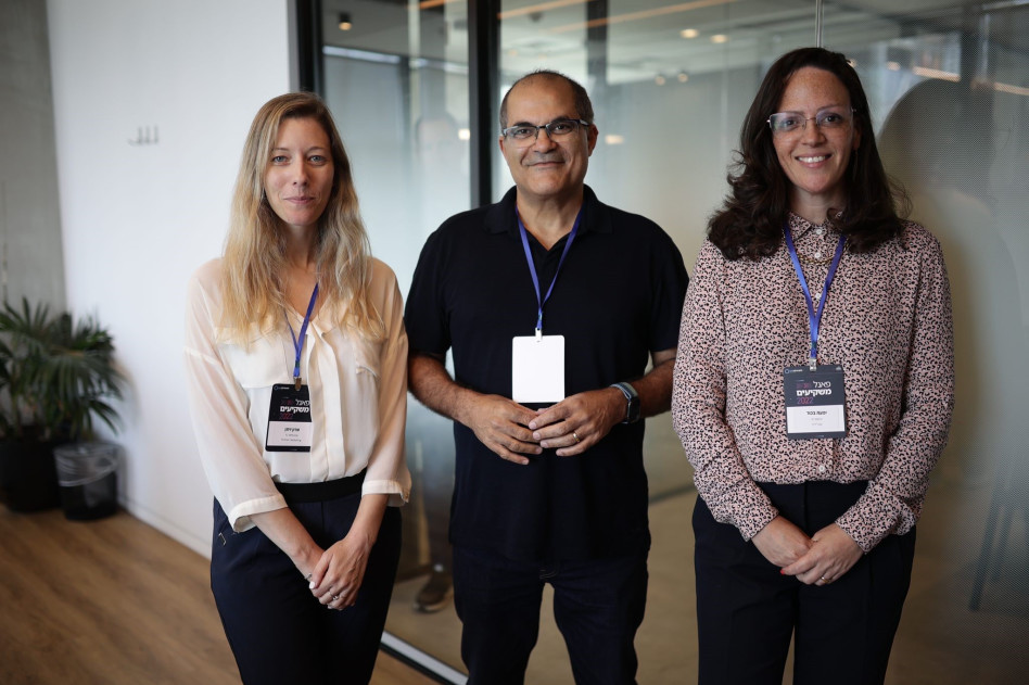 יפעת בכור, רוני צארום ושרון זימן (צילום: אלמוג ספדי)