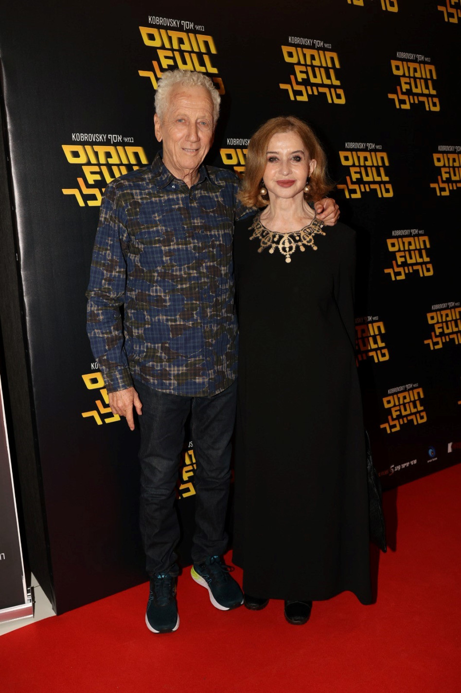 סנדרה שדה ומוני מושונוב  (צילום: רפי דלויה)