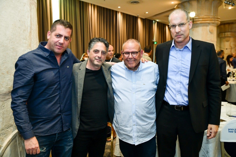 עו''ד גלעד בכר, ארנון בר דוד, ארז קניסטר, ותמיר פלג (צילום: ארן דולב)