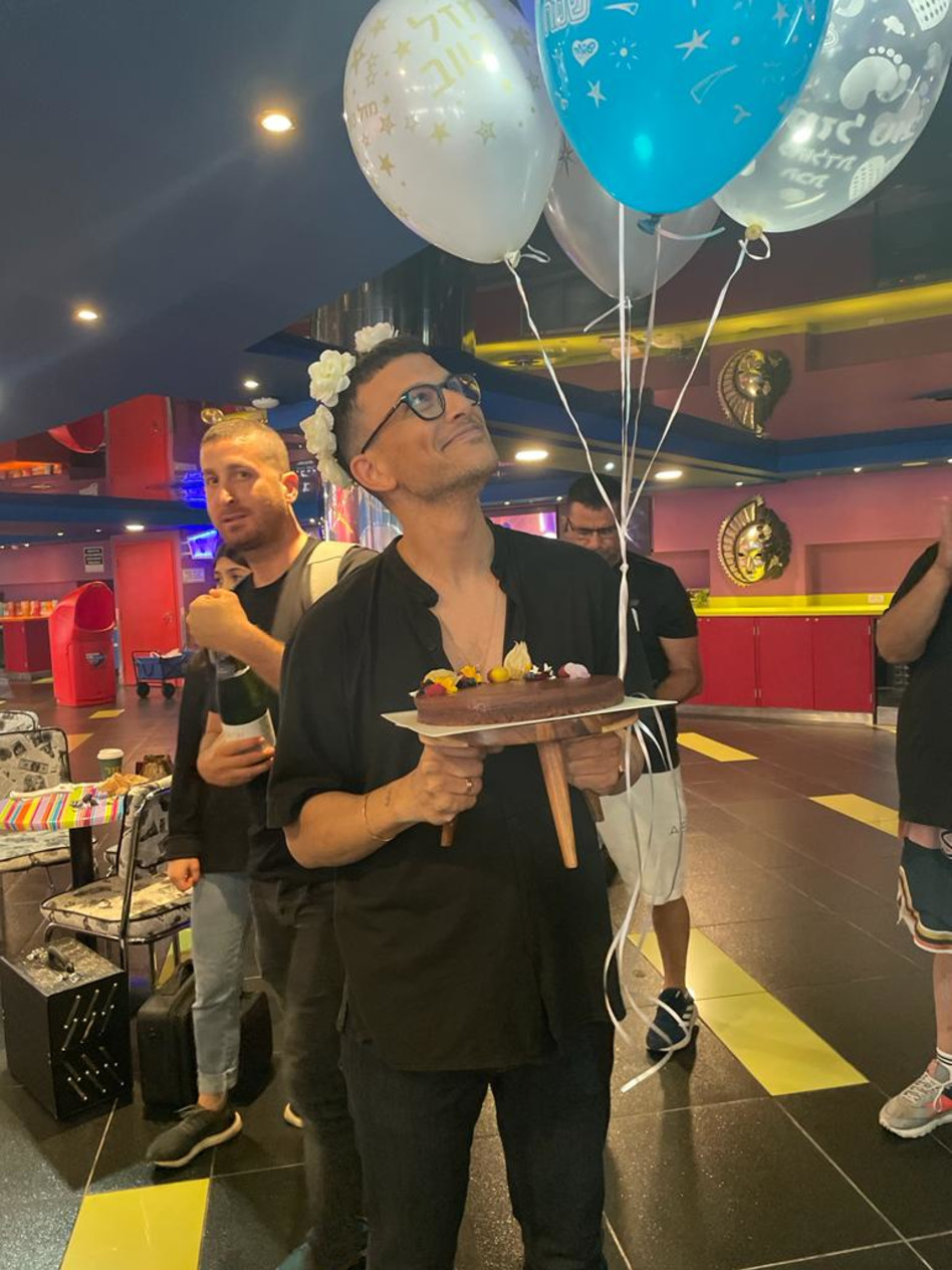 אסי עזר (צילום: יח''צ)