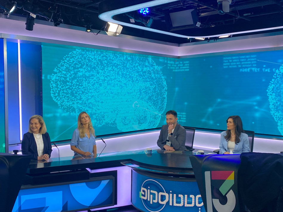 חברי הפאנל (צילום: אווה כרמלי)