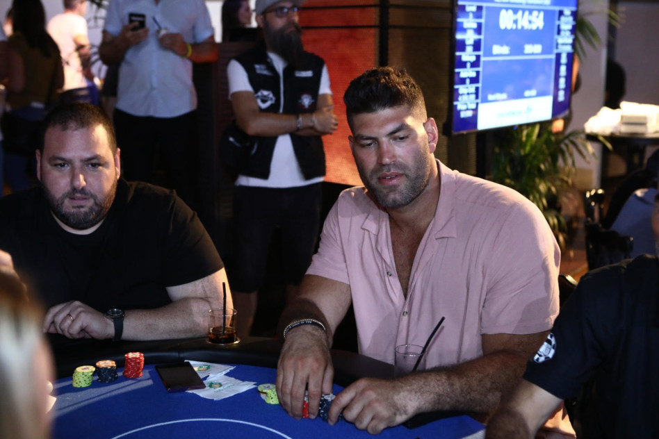 אורי ששון ושליו חוליו (צילום: אסף לב)