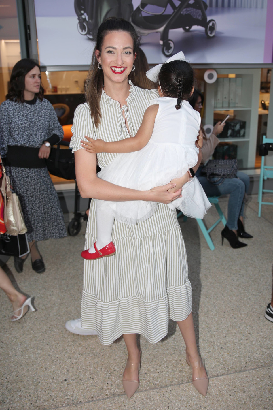 Natalie Levy and her daughter Rene (Photo: Or Geffen)