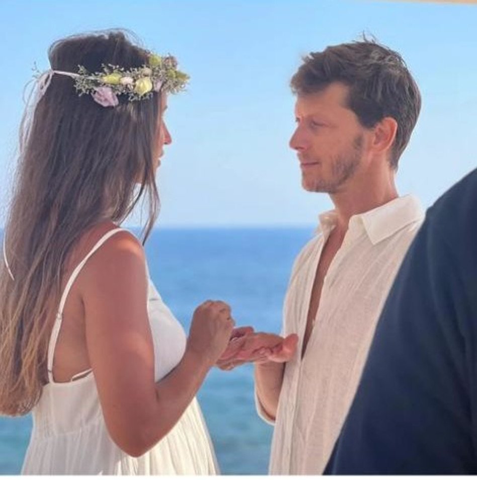 עפר שכטר, קסניה (צילום: צילום מסך אינסטגרם)