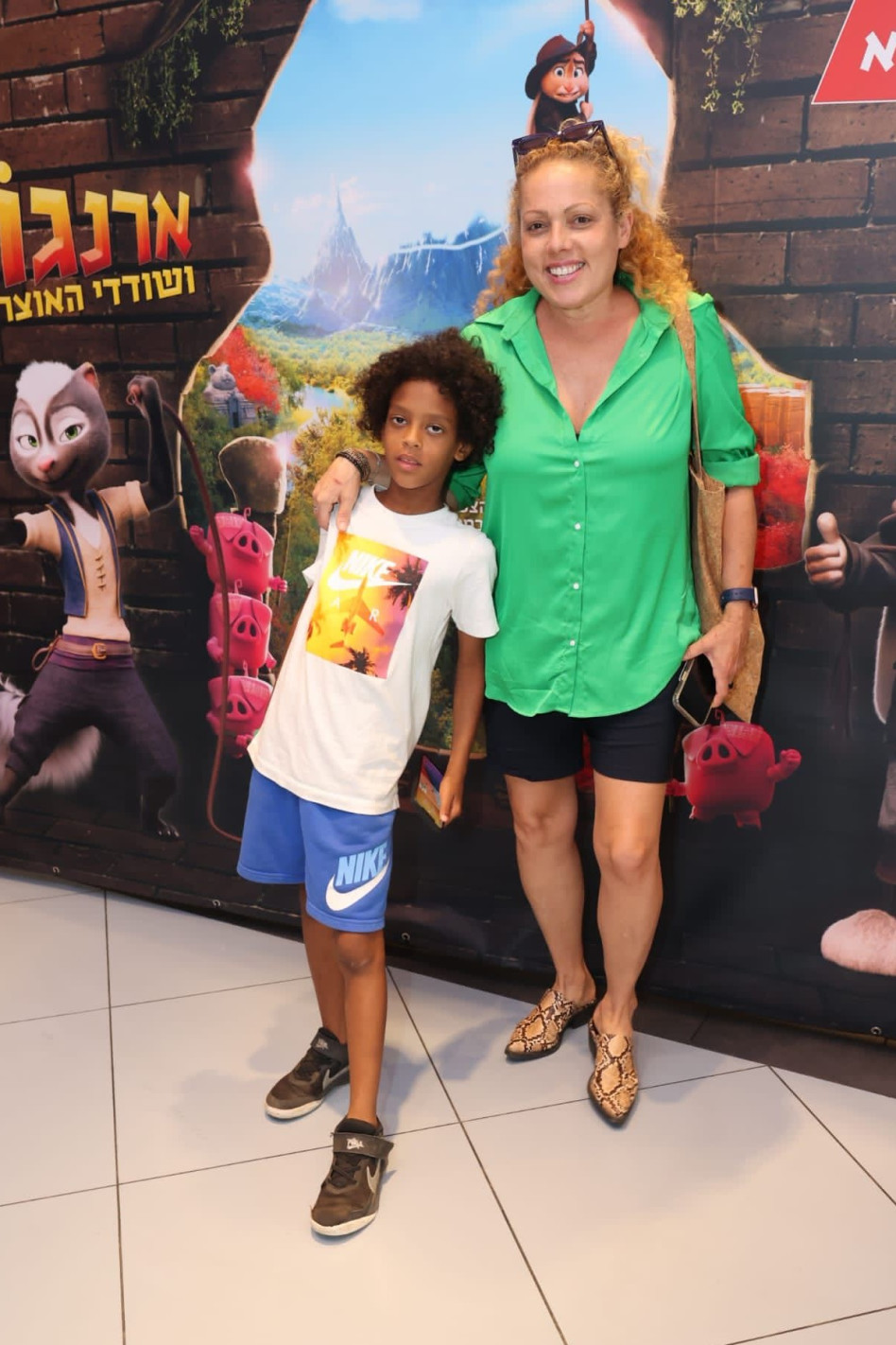 אורלי וילנאי והבן (צילום: רפי דלויה)