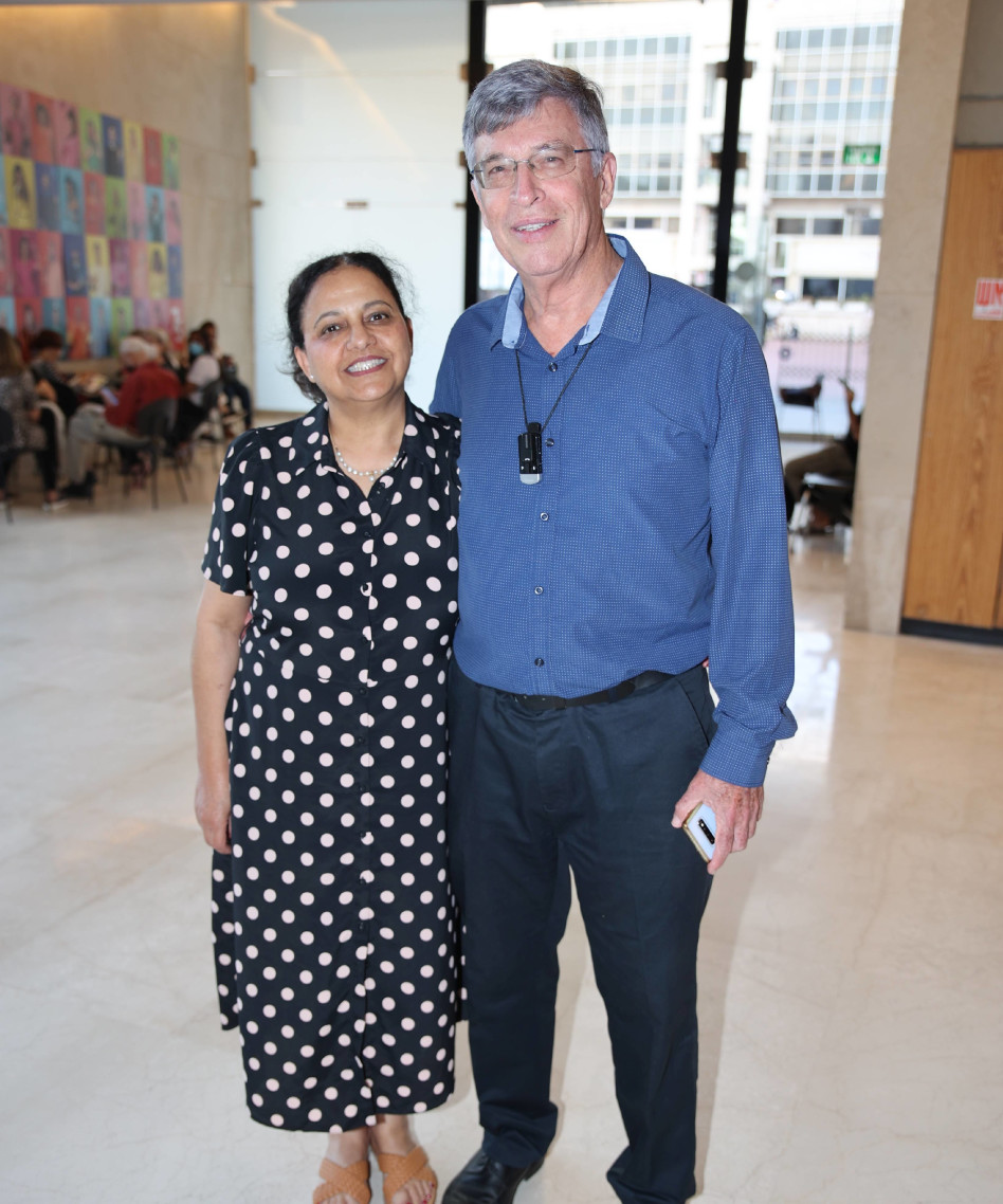 מברוכ! אבשלום קור ובת הזוג החדשה (צילום: אור גפן)