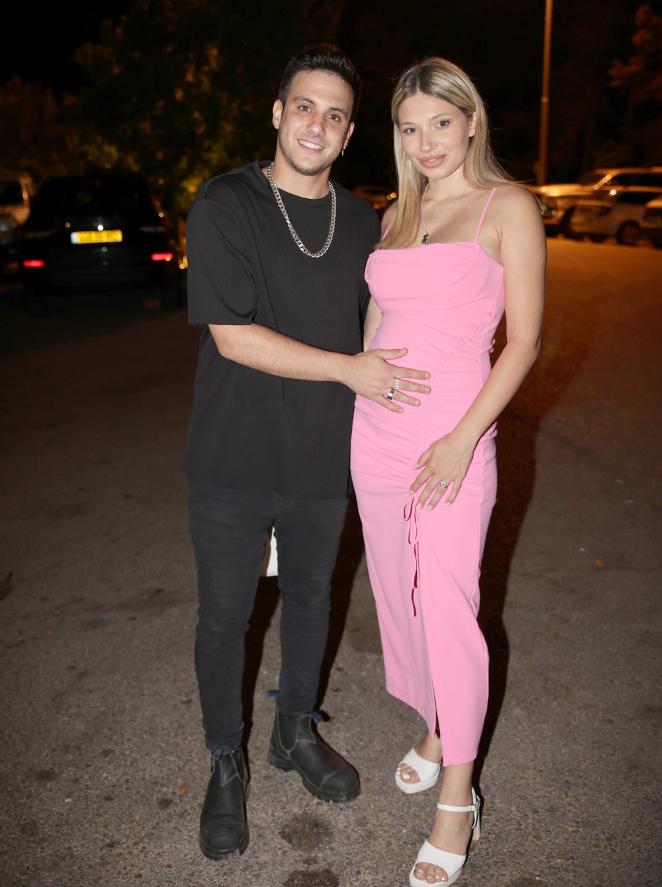 קווין רובין ודניאלה קריסטיה ההריונית הטרייה (צילום: אור גפן)