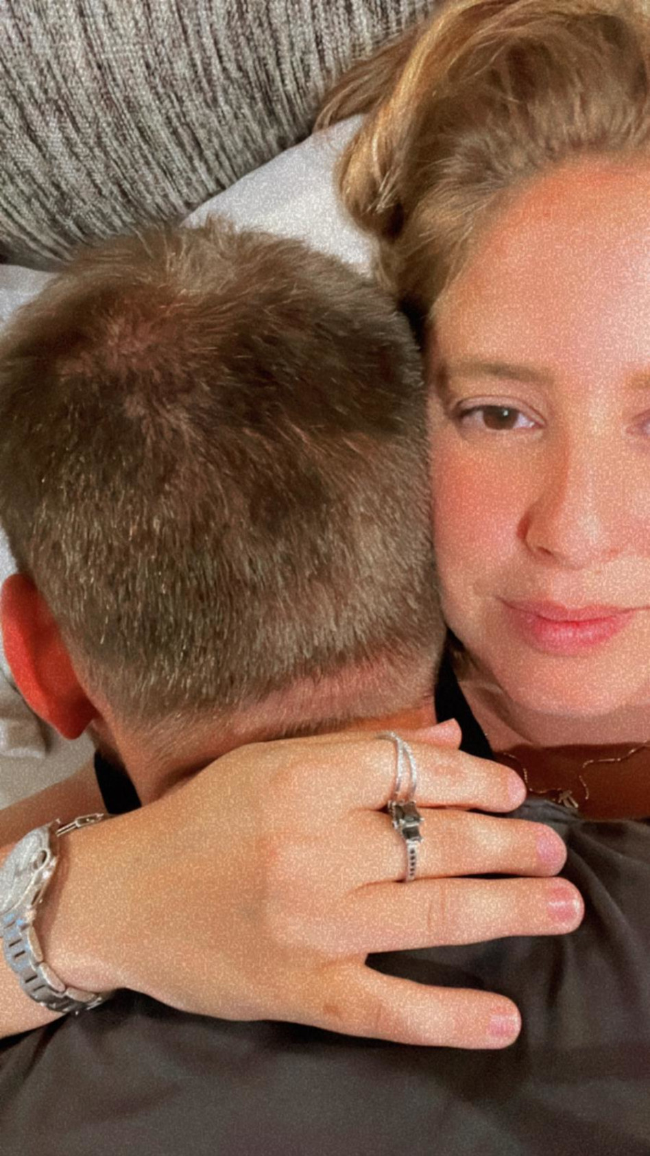 דניאל עמית ובן הזוג החדש והמסתורי (צילום: פרטי)