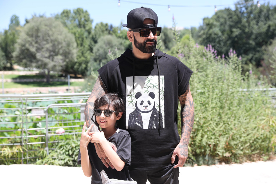 יואב אליאסי, הצל ובנו (צילום: אור גפן)