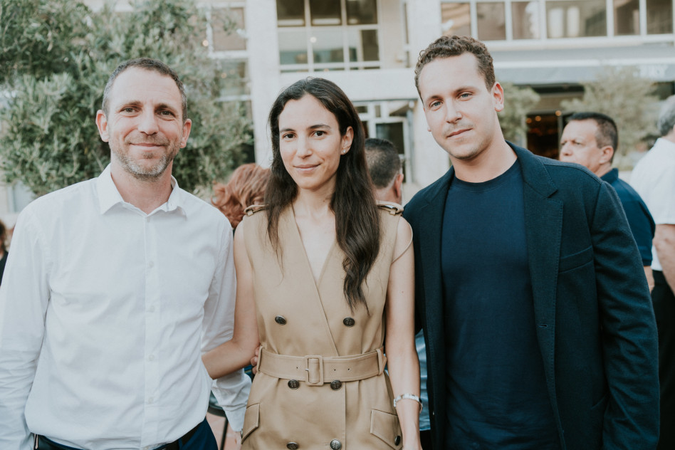 תומר אירני, יפעת אירני וצח גרניט  (צילום: איה ואבי צלמים)