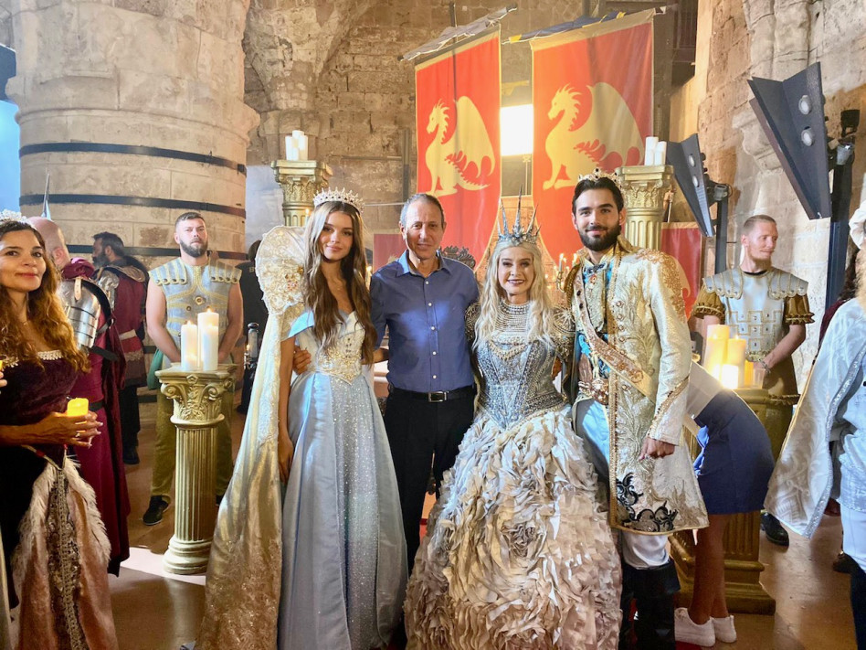 עומר חזן, סנדרה שדה, שמעון לנקרי ואנה זק (צילום: דוברות עיריית עכו)