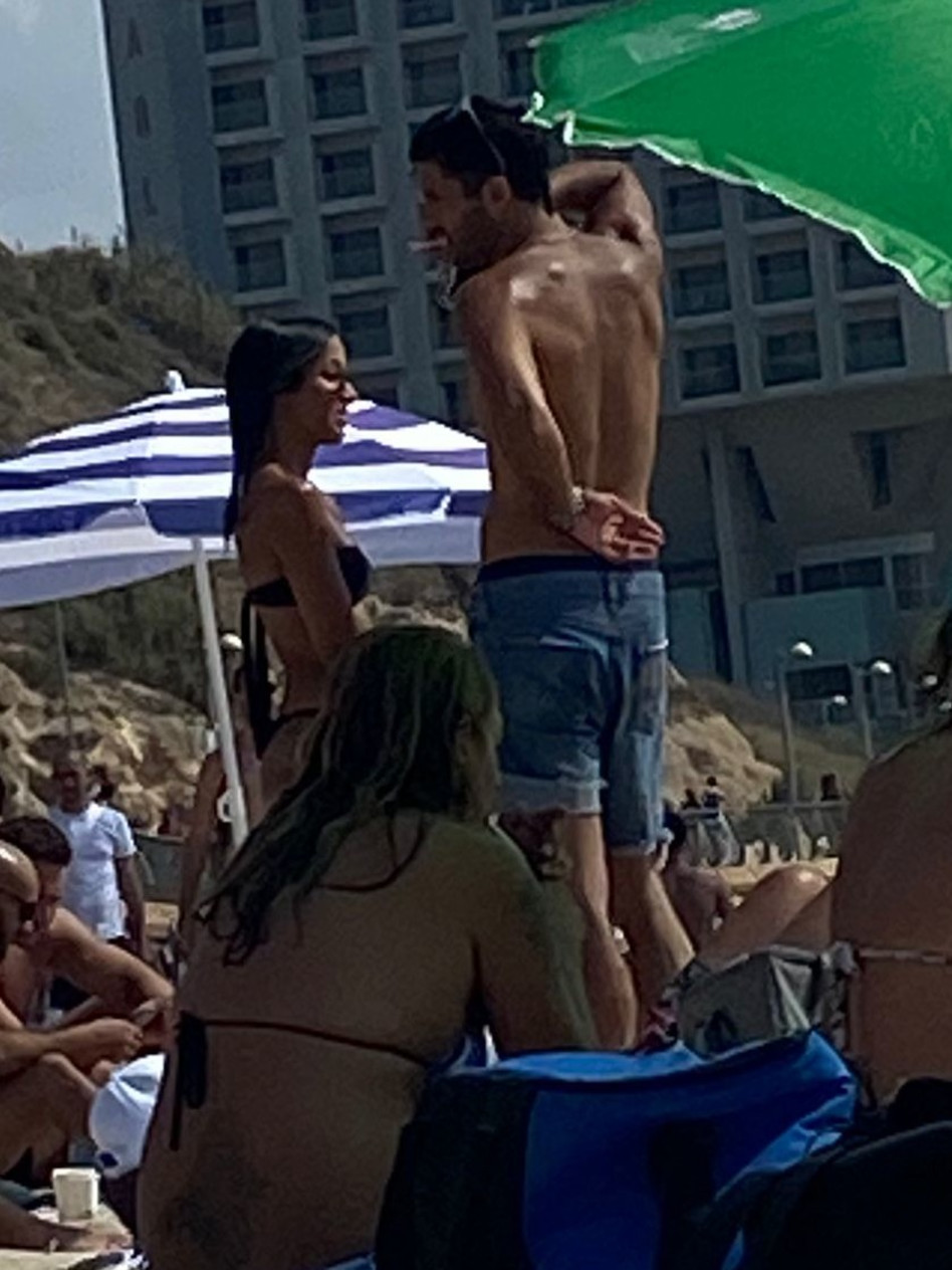 אליאב טעטי ואנונימית (צילום: צילום גולשים)