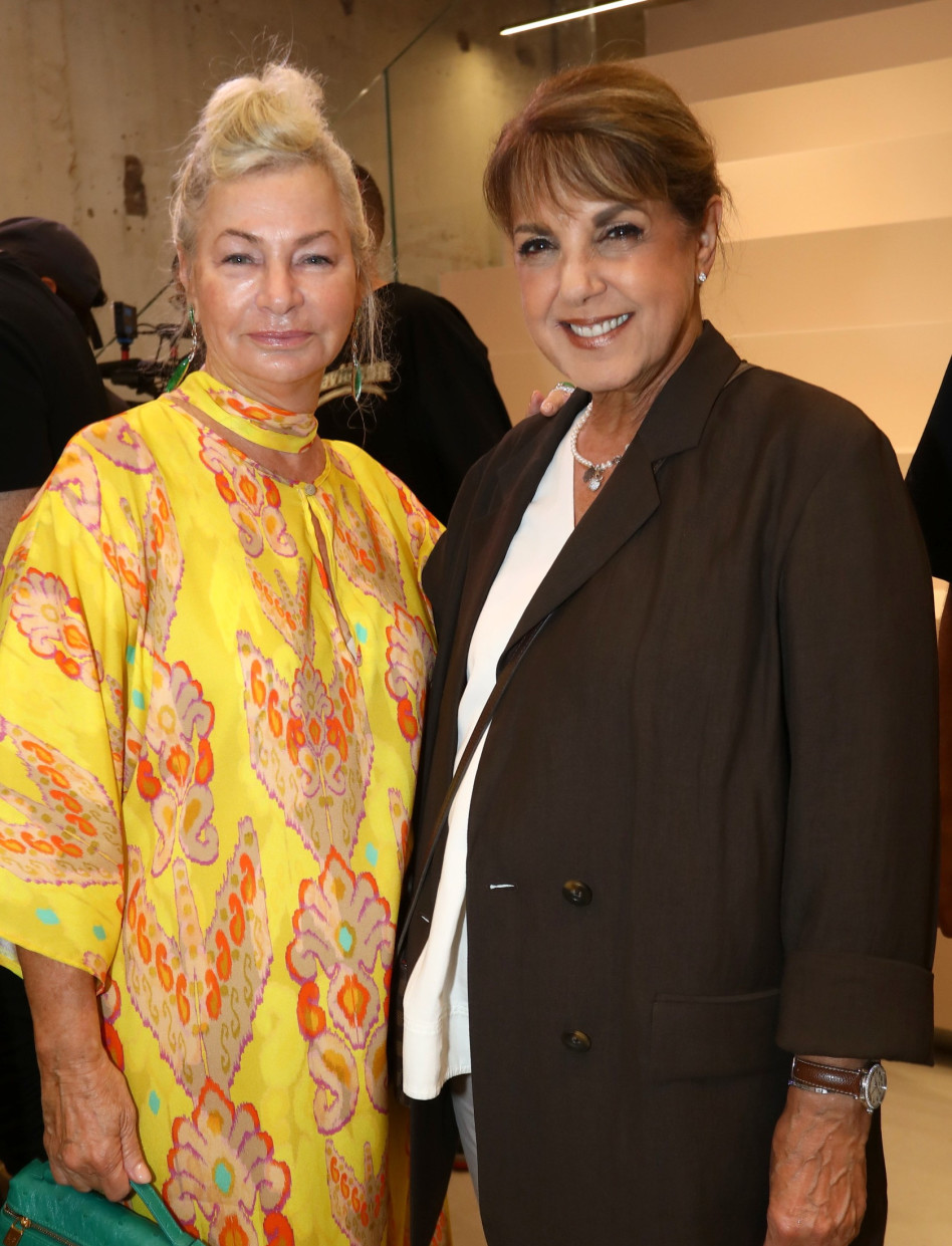 ליאורה עופר ואריאלה ורטהיימר (צילום: סיון פרג')