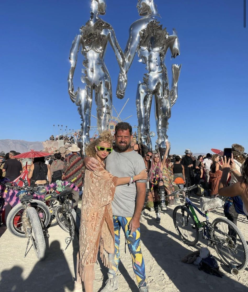 יוליה פלוטקין ובן הזוג חן דודיוף (צילום: צילום מסך אינסטגרם)