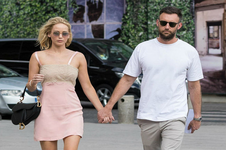 ג'ניפר לורנס וקוק מרוני (צילום: Getty images)