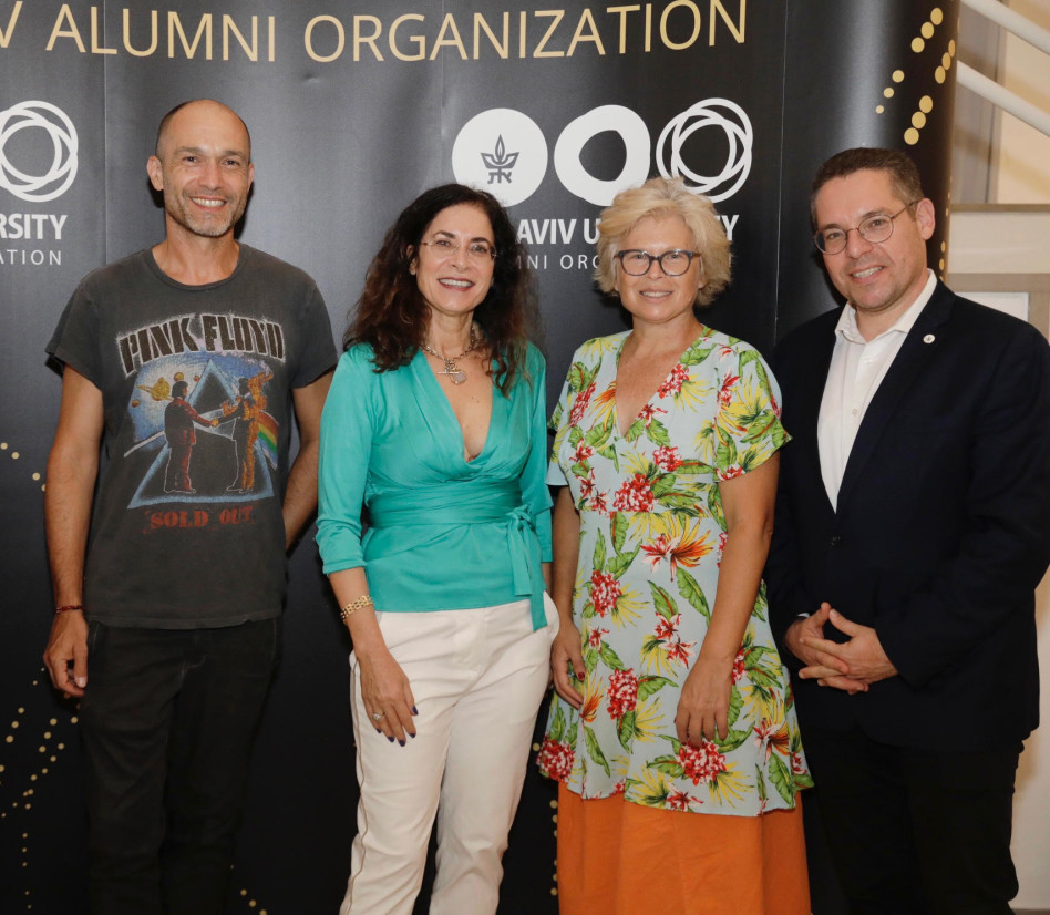 עמוס אלעד, סיגלית לנדאו, דפנה מיתר וגיגי לוי (צילום: יעל צור)