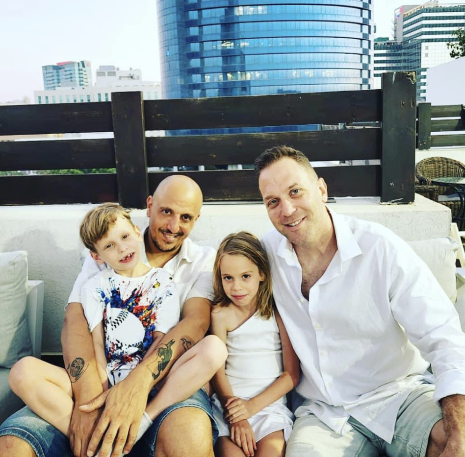 אוהד חיטמן ומשפחתו (צילום: צילום מסך פייסבוק)