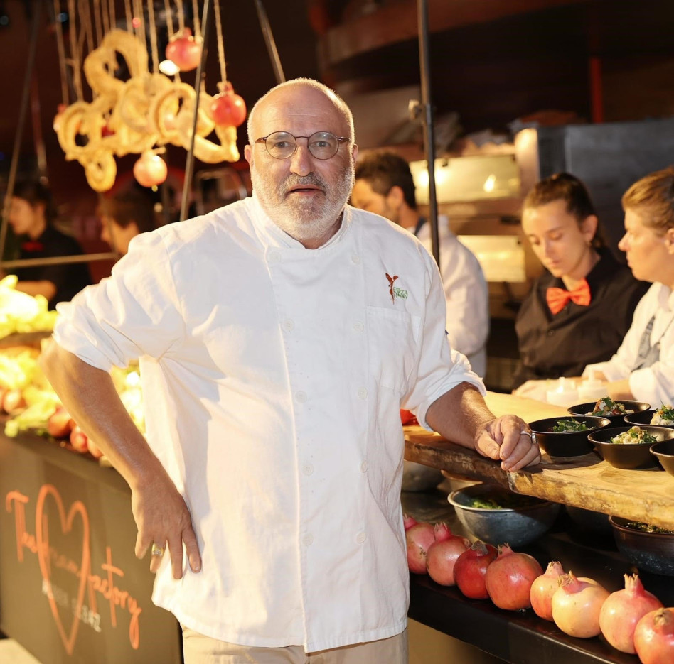 ארז קומרובסקי (צילום: רפי דלויה)