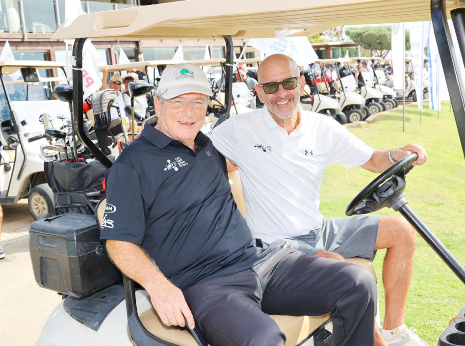 תמיר גילת ואליעזר שקדי (צילום: רפי דלויה)