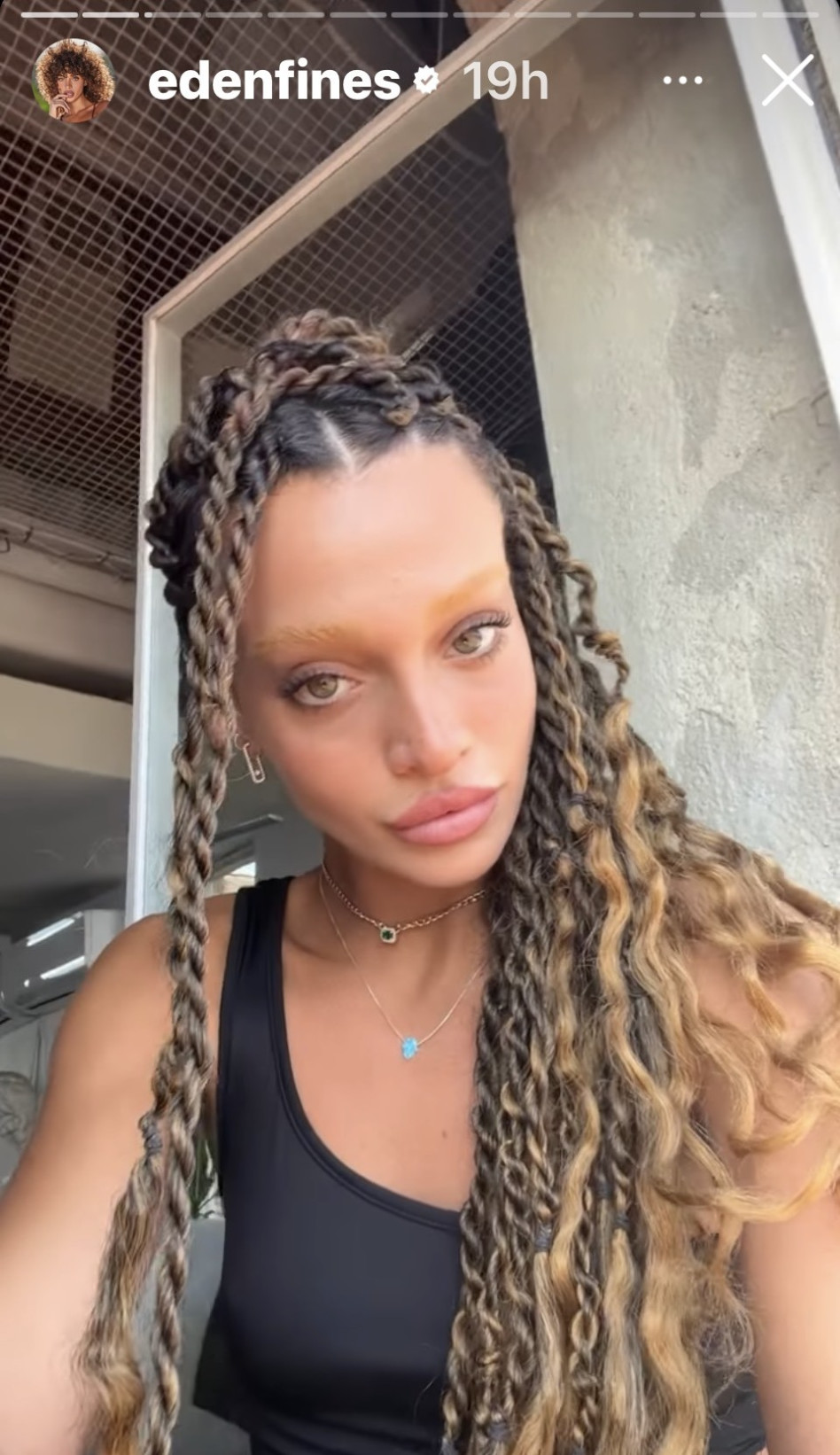 עדן פינס פינס משנה את הלוק (צילום: צילום מסך אינסטגרם)