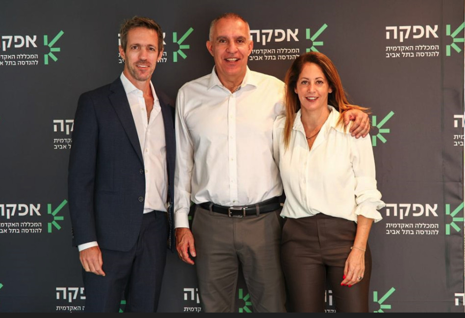 עמי מויאל, שושי זונבנד ונמרוד הראל  (צילום: דור פזואלו)