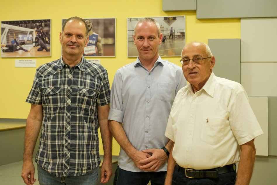 מוטי ששון, חילי טרופר וגיל עומר (צילום: ערן שמר-מוקה גלרי)