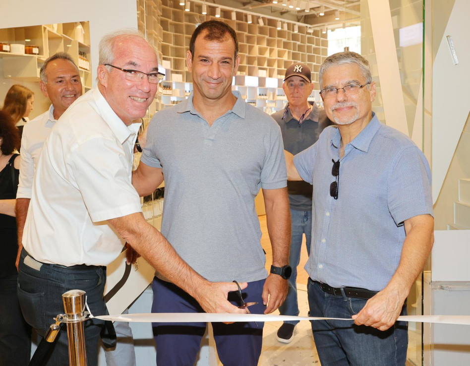 גונן ביבר, אייל גרינברג ואבי פישר (צילום: רפי דלויה)