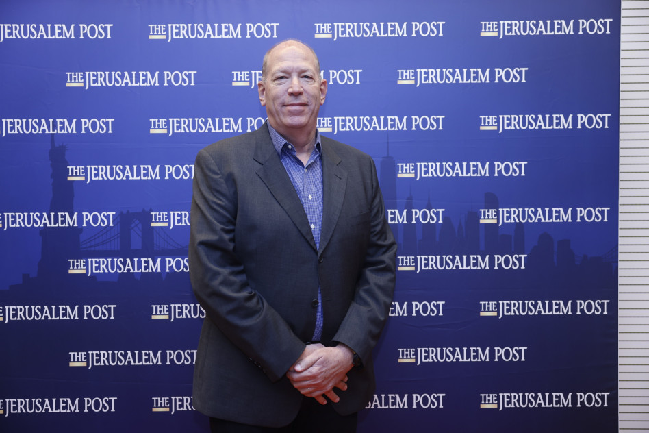 ד''ר איתמר עופר (צילום: מרק ישראל סלם)