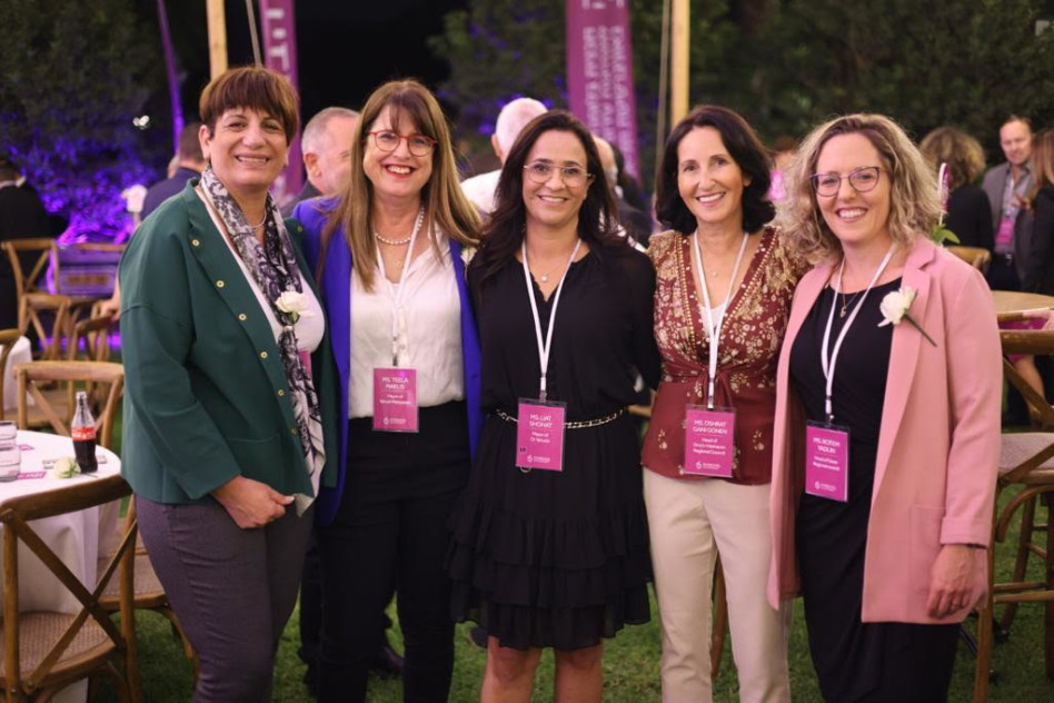 רותם ידלין, אושרת גני גונן, ליאת שוחט, יעלה מקליס ושושי כחלון-קידור (צילום: עידן כנפי)