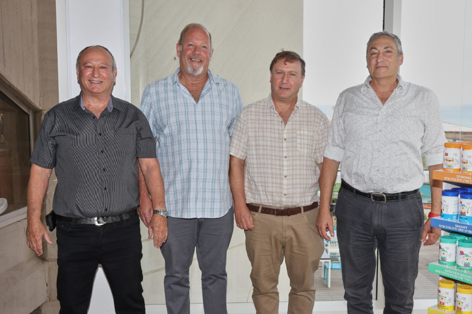 מויש ויסמן ,עמי ורטהיימר, שמוליק ריבלין והודי ורטהיימר  (צילום: שוקה כהן)