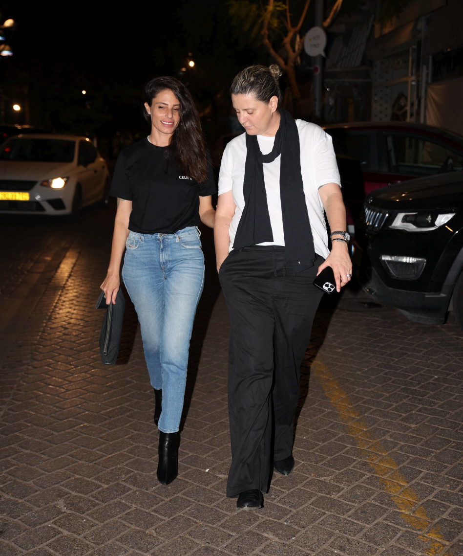 ציפי רומנו ובת הזוג (צילום: אור גפן)