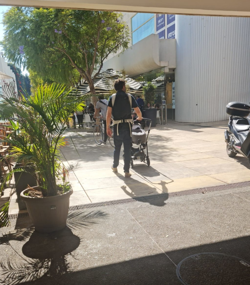 יוסי מרשק מדגמן אבהות (צילום: פרטי)