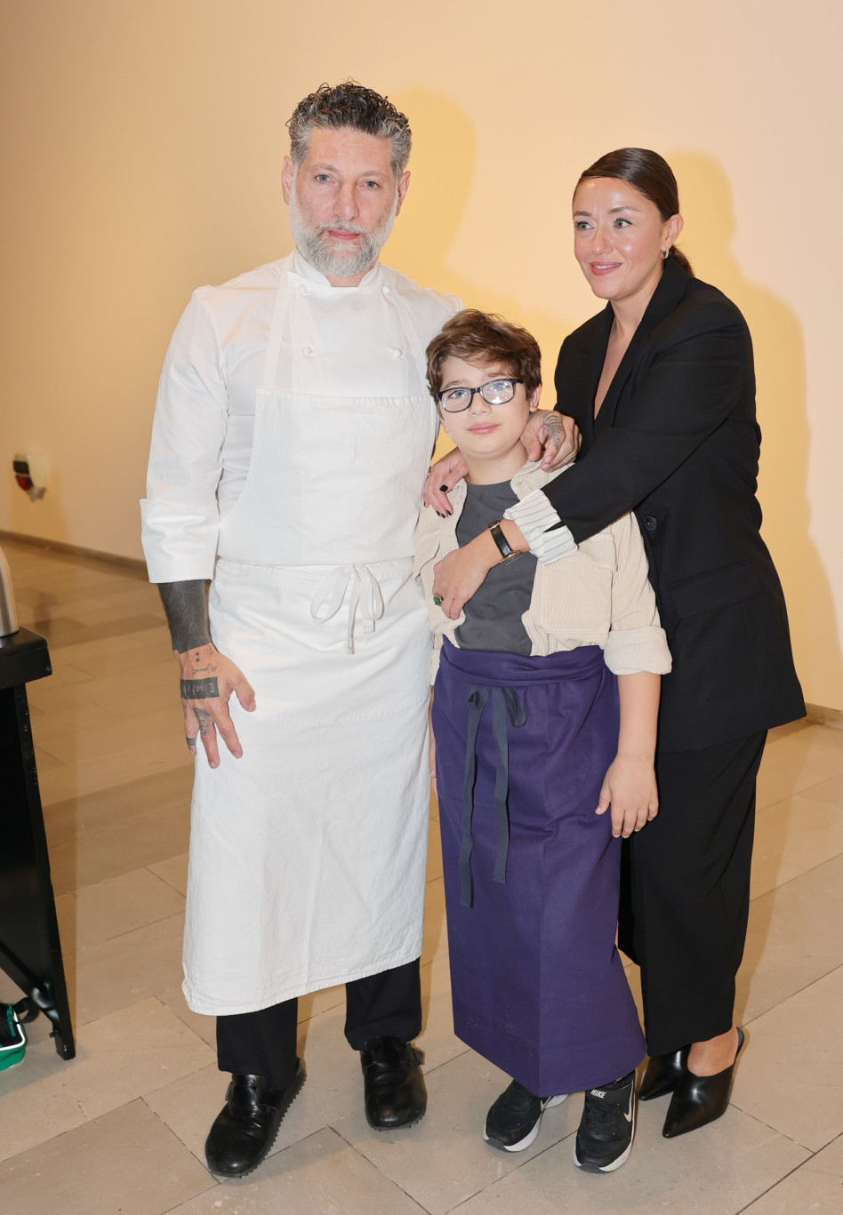 מורן איפרגן, אסף גרניט ובנם המשותף (צילום: רפי דלויה)