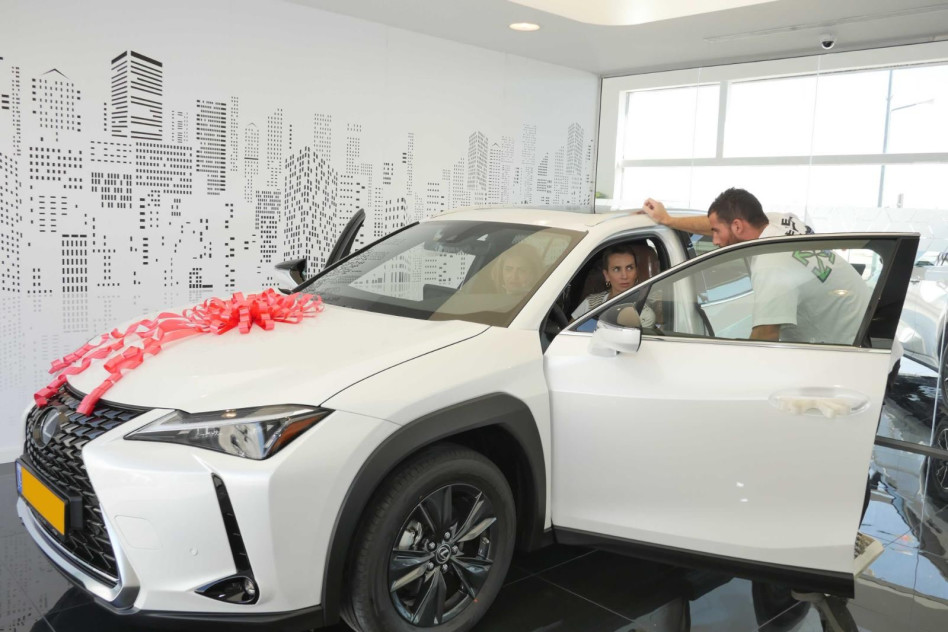 תומר חמד, שונית חמד (צילום: יחצ לקסוס)