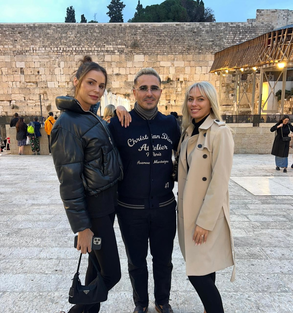 סיימון לבייב, בת הזוג והכוכבת אסתרה שריקה (צילום: פרטי)