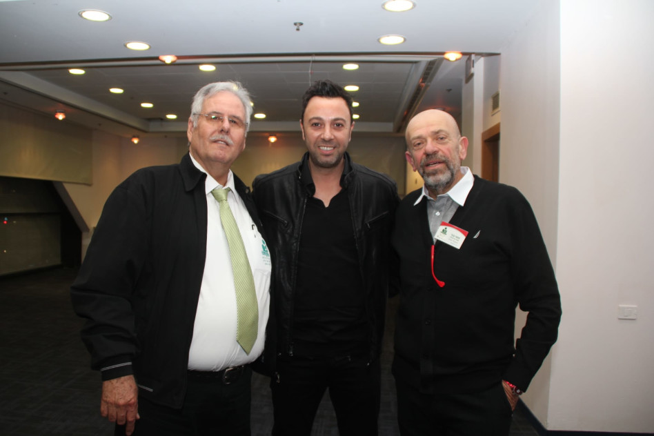 מוטי ווגנר מנהל הפרויקטים, ליאור נרקיס וברנרד זיטוק יו''ר העמותה (צילום: אווה פריאל)