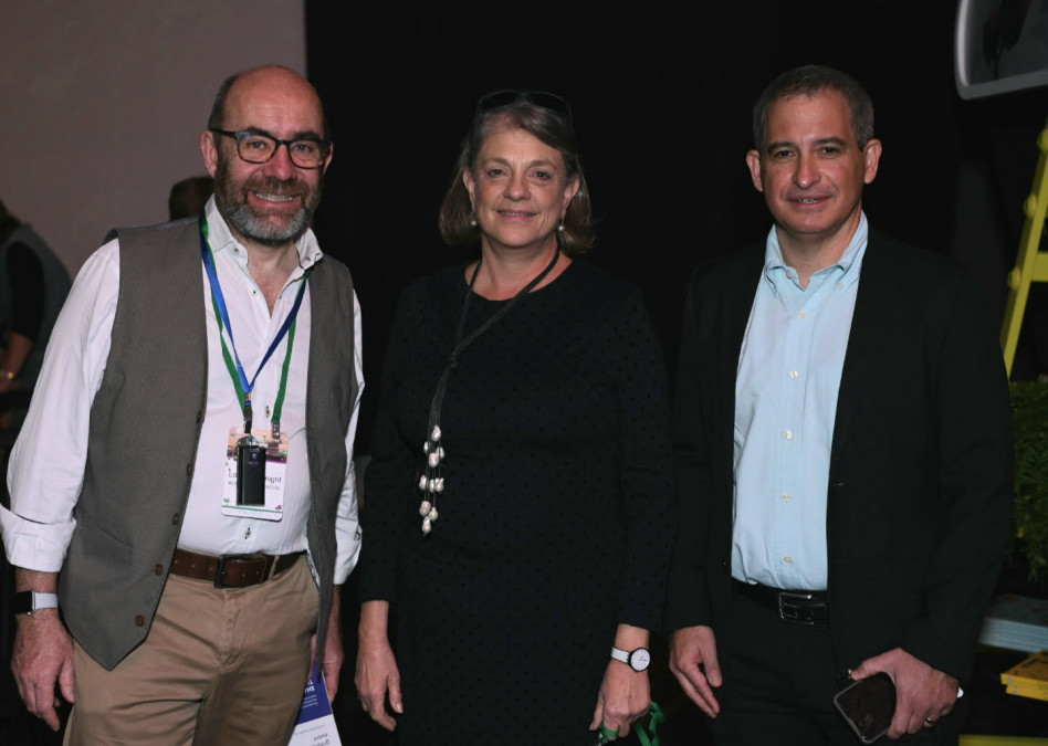 אלי הורביץ, יולי תמיר והלורד ג'ים נייט  (צילום: שרון אליאסי)