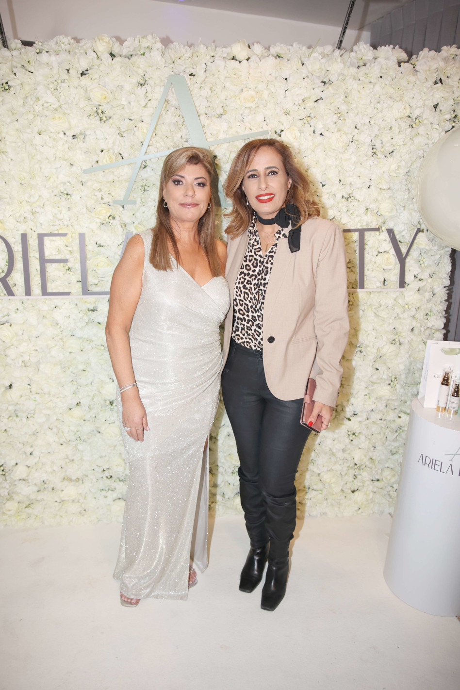 נאווה בוקר ואריאלה ביוטי (צילום: אור גפן, יח''צ)