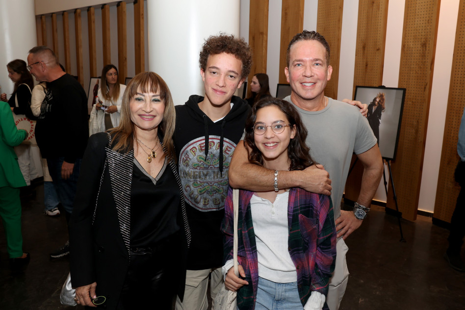 משפחת פינס (צילום: איציק בירן ואביב חופי)