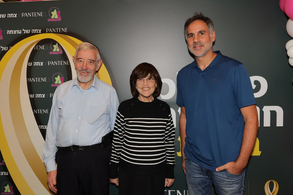 אופיר גוטמן, מירי וחיים ארנטל (צילום: רפי דלויה)