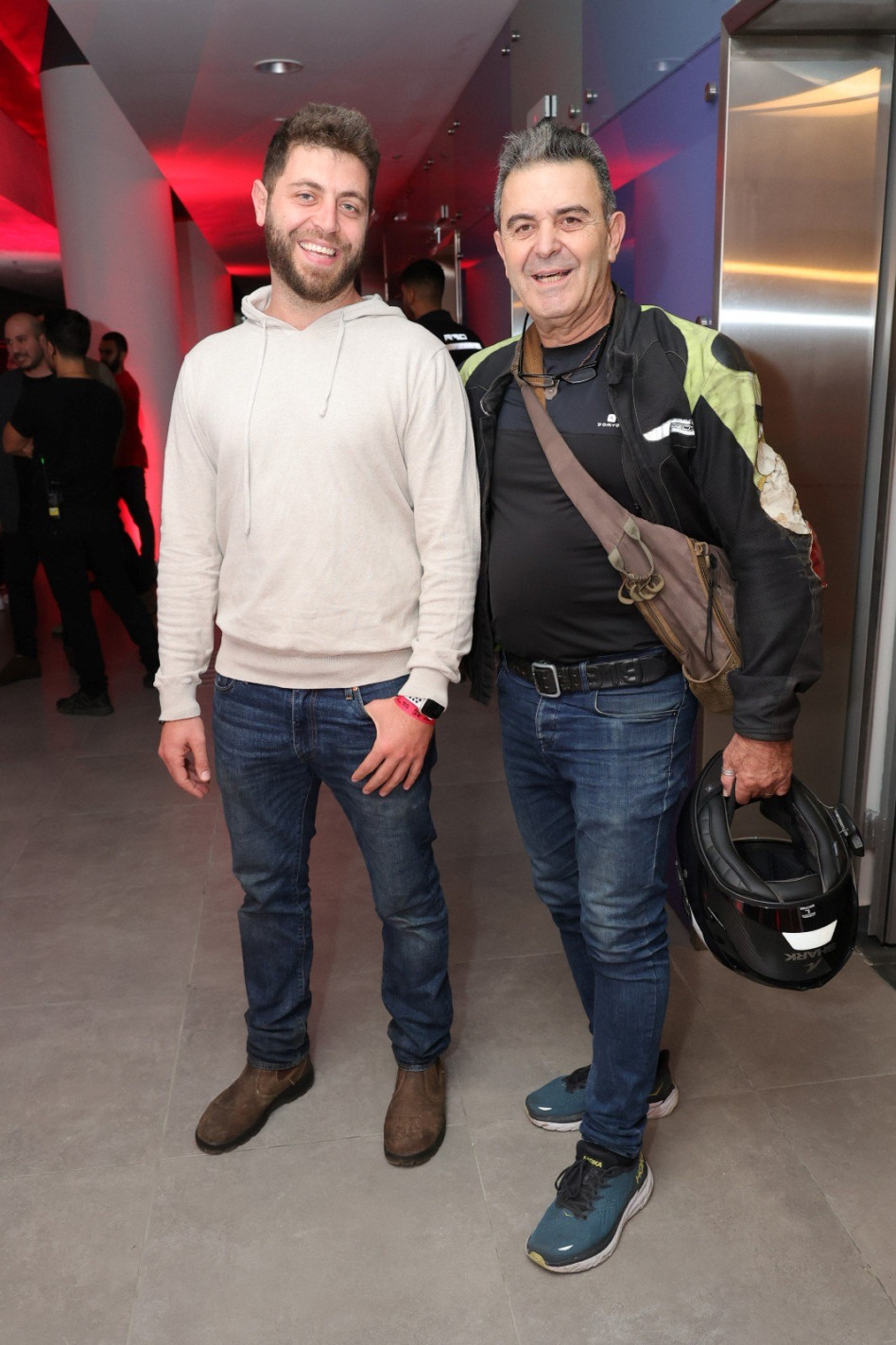 בן אביבי ואביו גבריאל (צילום: רפי דלויה)