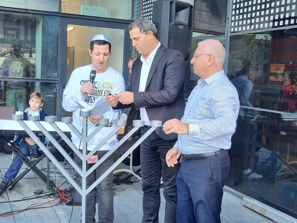 שמעון מירון, אלי אלעזרא וגיא אללי (צילום: באדיבות הכשרה חברה לביטוח)