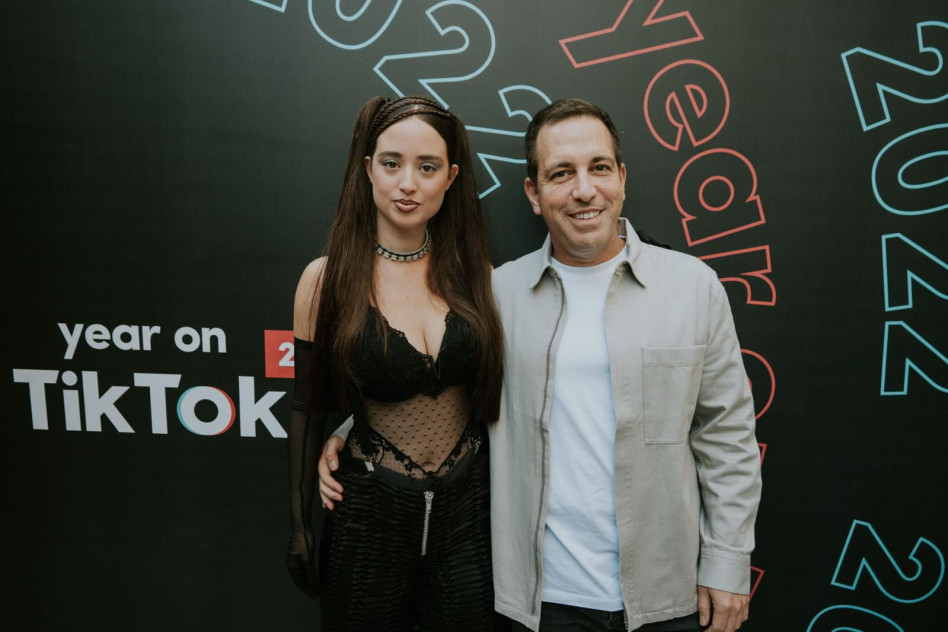  אסף שגיא ונונו  (צילום: איה ואבי צלמים)