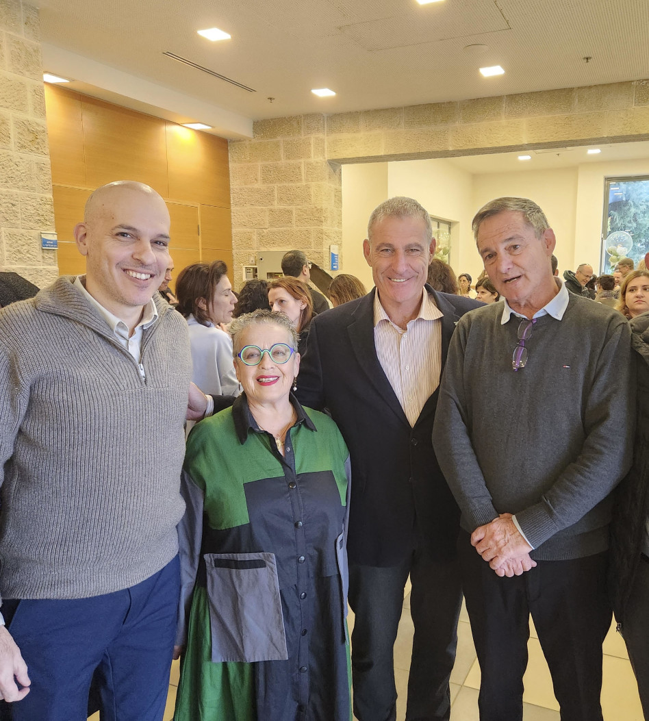 עמוס חרמון, גידי מרק, חנה פרי-זן ועמוס גוטמן (צילום: איציק כהן)