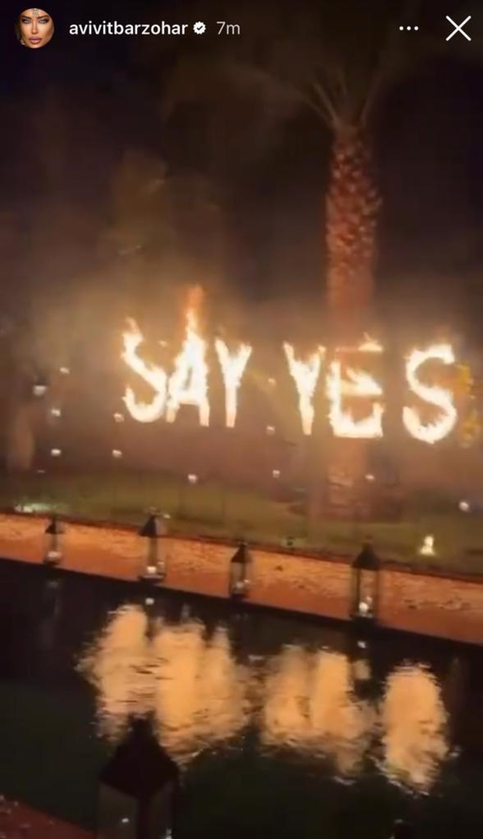 הצעת הנישואים של קווין צרפתי לאביבית בר-זוהר (צילום: צילום מסך אינסטגרם)