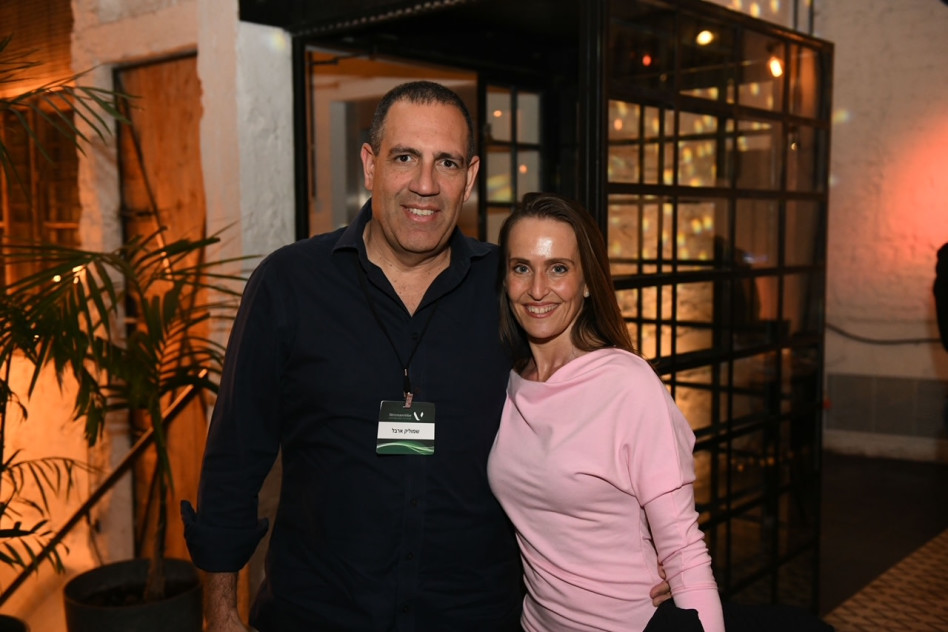 לימור גנות ושמוליק ארבל (צילום: אוהד הרכס ואיתי בלסון, מכון ויצמן למדע)