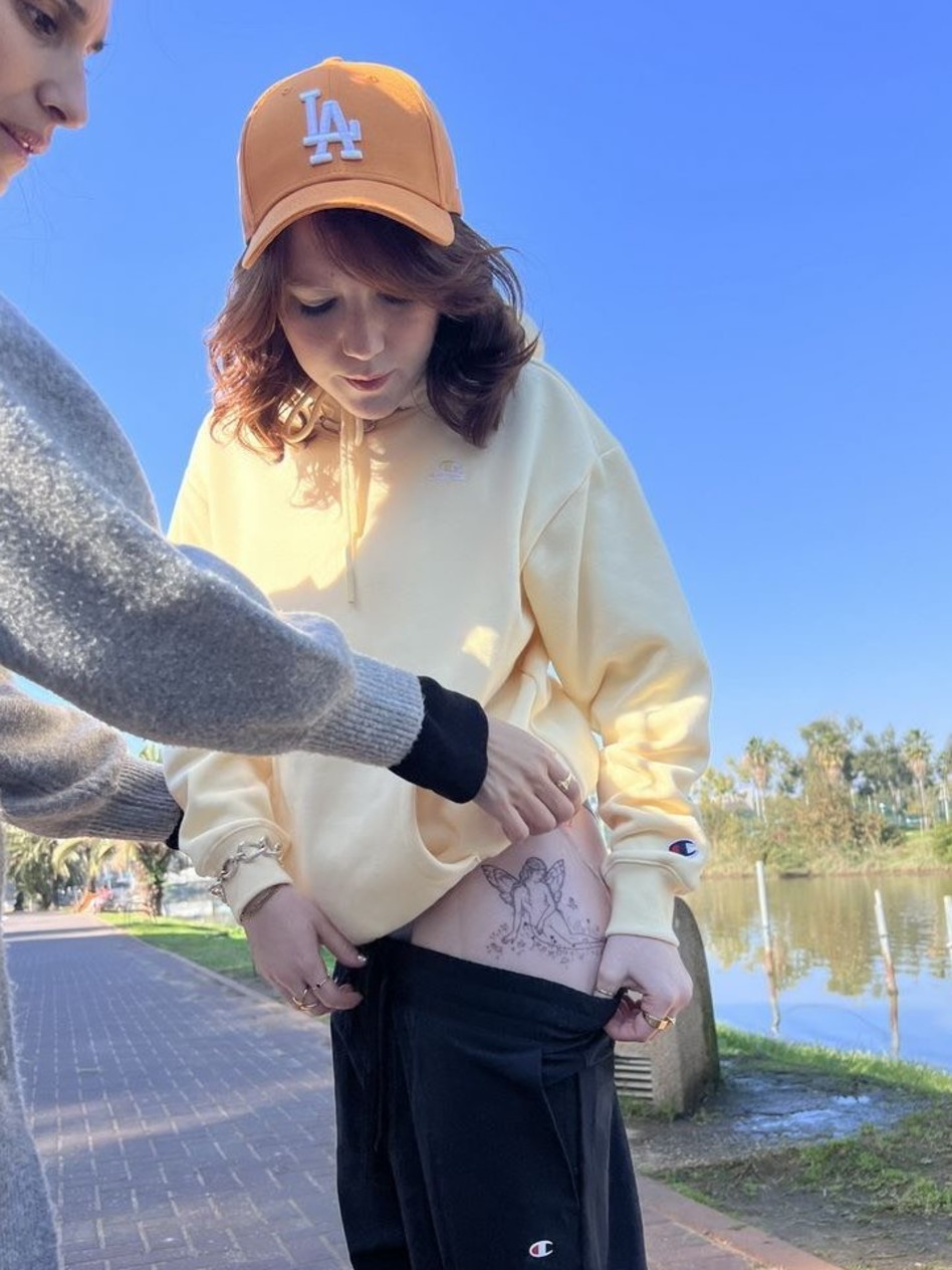 הקעקוע החדש של בר מיניאלי (צילום: יחצ)