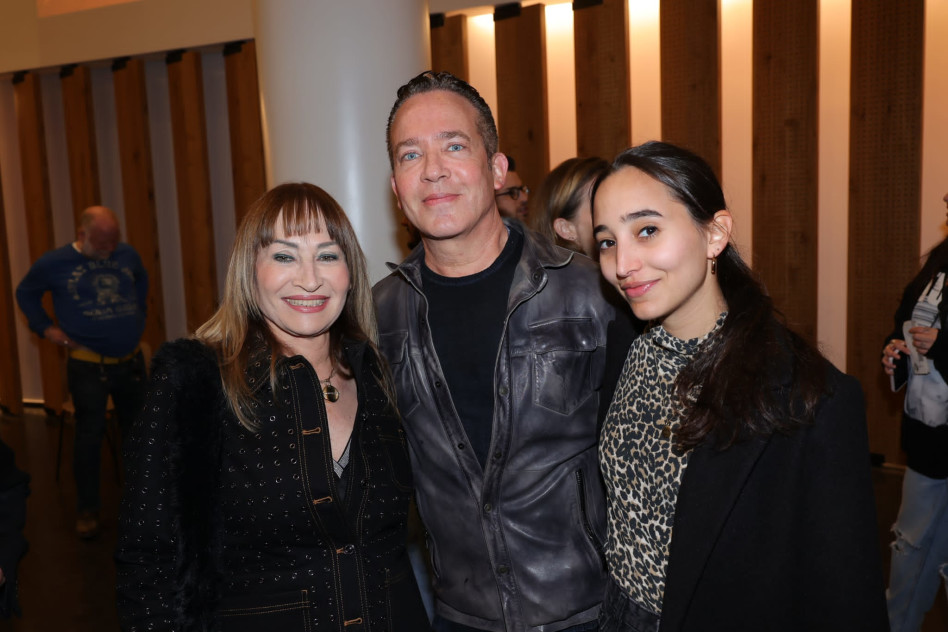 אנה פינס, גיא פינס וציפי פינס (צילום: רפי דלויה)